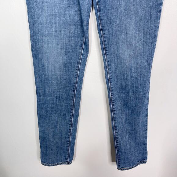 Levis Womens Size 30 721 High Rise Skinny Jeans Medium Wash Cotton Stretch Blend - Picture 4 of 9